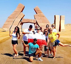 Ras Mohammed autokarem (droga lądowa)  30 $ od osoby *brama boga * kąpiel w magicznym jeziorze * snorkowania przez godzina z plaży .(8:00- 13:00)
